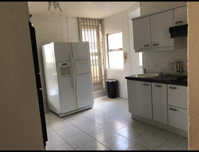 4 BEDROOM TOWNHOUSE FOR SALE IN BRUMA